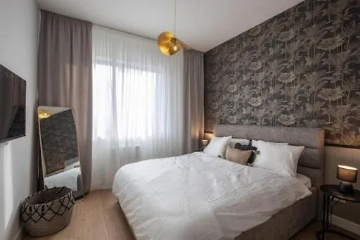 Aglaya 2 - Luxury 2Br Apartment
